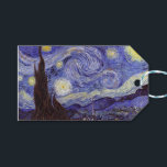 Vincent Van Gogh Starry Night Vintag Kunstkunst Geschenkanhänger<br><div class="desc">Vincent van Gogh Starry Night Fine Art Painting Starry Night ist ein Gemälde des niederländischen post-impressionistischen Künstlers Vincent van Gogh. Der blaue Nachthimmel ist voll von wirbelnden Wolken, Sternen und einem hellen Halbmond. Die Sternennacht ist die einzige Nacht in der Serie von Ausblicken aus seinem Schlafzimmerfenster. Bewegung: Post-Impressionismus. Schöne, kunstvoll...</div>