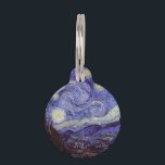 Vincent Van Gogh Starry Night Vintag Kunstkunst Tiernamensmarke<br><div class="desc">Vincent van Gogh Starry Night Fine Art Painting Starry Night ist ein Gemälde des niederländischen post-impressionistischen Künstlers Vincent van Gogh. Der blaue Nachthimmel ist voll von wirbelnden Wolken, Sternen und einem hellen Halbmond. Die Sternennacht ist die einzige Nacht in der Serie von Ausblicken aus seinem Schlafzimmerfenster. Bewegung: Post-Impressionismus. Schöne, kunstvoll...</div>
