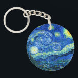 vincent van gogh sternte Nacht Schlüsselanhänger<br><div class="desc">Van Goghs berühmtes Gemälde "The Starry Night". In den 1880er Jahren, als er während seines bleibe am Asyl von Saint Remy bemalt wurde, stellte van Gogh die sanften Hügel und Zypressen dar, die er aus seinem Fenster sah. Digitale Verstärkung durch PixDezines. Copyright © 2008-2016 PixDezines.com™ und PixDezines™ auf zazzle.com. Alle...</div>