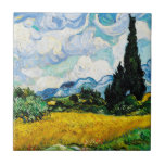 Vincent Van Gogh Wheat Field mit Cypressen Fliese<br><div class="desc">Hübsch , Vintag , Schönes Gemälde Vincent Van Gogh Weizenfeld mit Zypressen. Dies ist ein altes Meisterwerk des niederländischen Meisters Vincent Van Gogh. Dieses Gemälde ist Teil seiner Weizenfeldserie. Diese Reihe von Naturlandschaftsmalereien wurden durch den Blick auf die Alpen inspiriert. Diese kunstvolle alte Ölmalerei hat eine schöne, lebendige, gesättigte Farbe....</div>