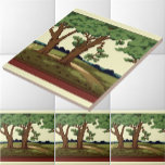 Vintag 1905 Kunsthandwerk-Stil Eichenlandschaft Fliese<br><div class="desc">Dies ist ein digital erweiterter Ausdruck,  der aus einem Vintagen Landschaftsfrieze von 1900 - 1905 mit einer flachen Wiese mit Hügeln in weiter Ferne und einem Eichenbäumpaar im Vordergrund abgeleitet wurde. Sie können die Hintergrundfarbe anpassen.</div>