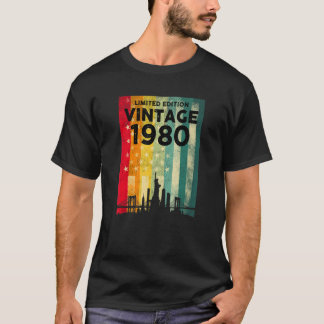 Vintag 1980 Funny 42 Years Old 42. Birthday T-Shirt
