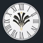 Vintag Art Deco Palmetto der 20er Jahre Große Wanduhr<br><div class="desc">Vintage Uhr im Deko-Stil der 20er Jahre mit einem Palmetto-Ventilator mit schwarzen Ziffern rund um die Uhr.</div>