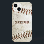Vintag Baseball Personalisiert Case-Mate iPhone 14 Hülle<br><div class="desc">Ein Foto eines abgenutzten Vintagen Baseballs bietet den Hintergrund für dieses personalisierte iPhone-Gehäuse. Fügen Sie Ihren Namen in Not Grunge sans Serif Schriftart in einem Schatten rötlich braun,  dass die Nähte passt. Ideal für den Baseball- oder Sportfans auf Ihrer Geschenkliste.</div>