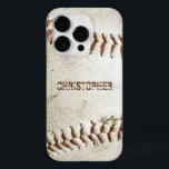 Vintag Baseball Personalisiert Case-Mate iPhone 14 Pro Hülle<br><div class="desc">Ein Foto eines abgenutzten Vintagen Baseballs bietet den Hintergrund für dieses personalisierte iPhone-Gehäuse. Fügen Sie Ihren Namen in Not Grunge sans Serif Schriftart in einem Schatten rötlich braun,  dass die Nähte passt. Ideal für den Baseball- oder Sportfans auf Ihrer Geschenkliste.</div>