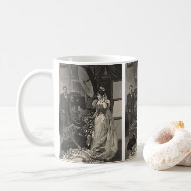 Vintag Bride, Bridal Portrait mit Fotograf Kaffeetasse (Mit Donut)