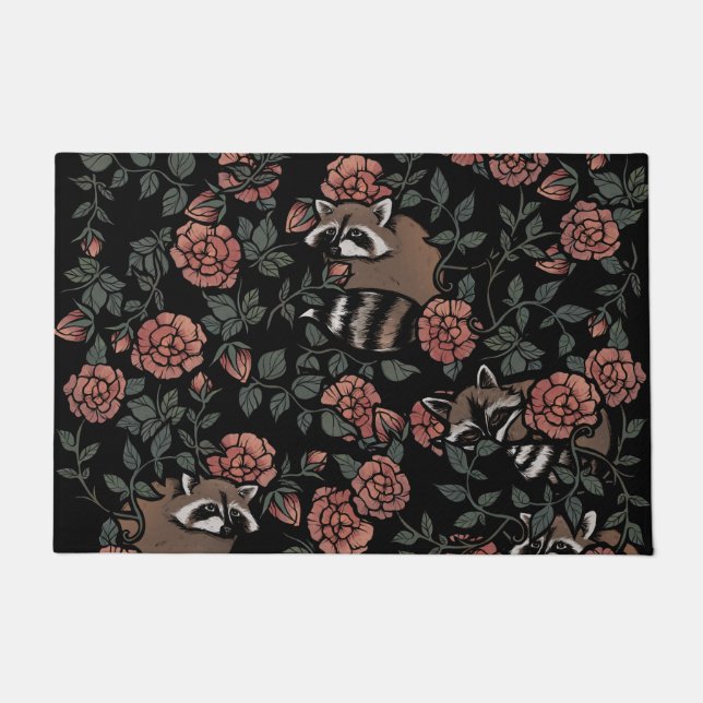 Vintag Dusty Rose Raccoons Fußmatte (Vorderseite)