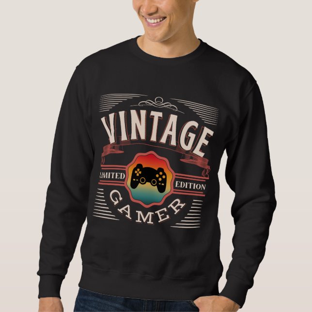 VINTAG GAMER-BEGRENZTE AUSGABE SWEATSHIRT (Vorderseite)
