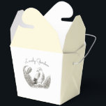 Vintag Garden Bird - einfarbige Blume Geschenkschachtel<br><div class="desc">Minimalistisch und dennoch reich an Details - diese monochrome Kollektion bringt Vintage Vögel und Gartenelemente in eine stille Harmonie. Ideal für klassische Innenräume,  Kunstliebhaber und elegante,  naturlich inspirierte Räume.</div>