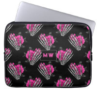 Vintag Gothic Pink Roses Skelett Monogramm