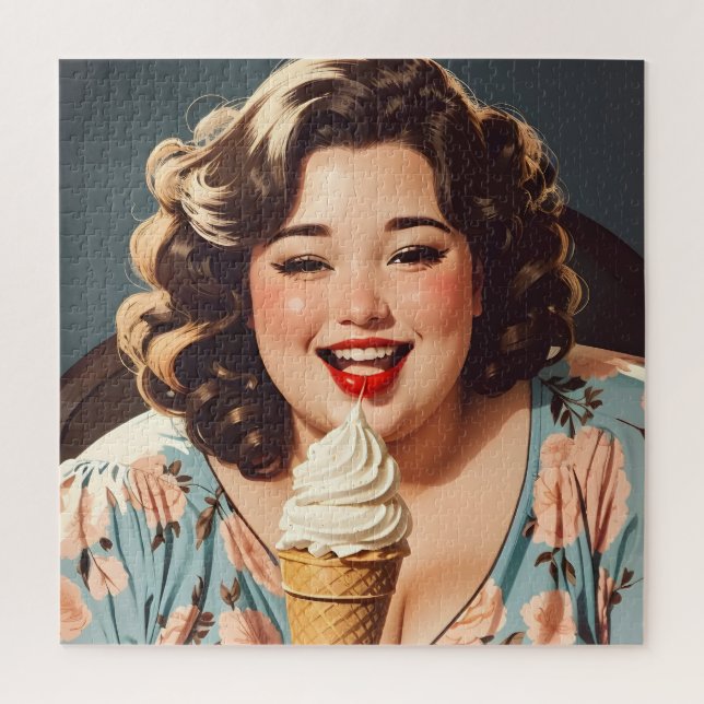 Vintag Happy Woman Eating Ice Creme (Vertikal)