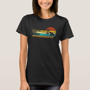 Vintag leicht von Pflanze und Katzen abgelenkt T-Shirt