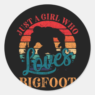 Vintag nur ein Mädchen, das Bigfoot Sasquatch Lieb Runder Aufkleber