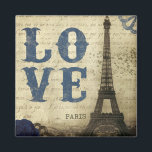Vintag Paris Magnet<br><div class="desc">Vintages Eiffelturmbild in Paris,  Frankreich. Im Hintergrund verblasst ein alter Buchstabe der französischen Liebe.</div>