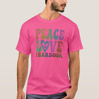 Vintag PEACE LIEBE JEARBOOK Retro Publishing Edit T-Shirt