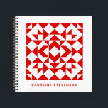 Vintag Red Christmas Geometric Quilt Personalisier Notizbuch<br><div class="desc">Entwerfen Sie neue Quilt-Designs oder notieren Sie sich über bestehende Muster in diesem stilvollen Notebook,  das ein klassisches Rot-Weiß-Cover-Design bietet. Wählen Sie aus gereiftem,  grafischem oder skizziertem Papier und personalisieren Sie es mit Ihrem Namen. Ein tolles Geschenk für Quilter und Quilt-Liebhaber.</div>