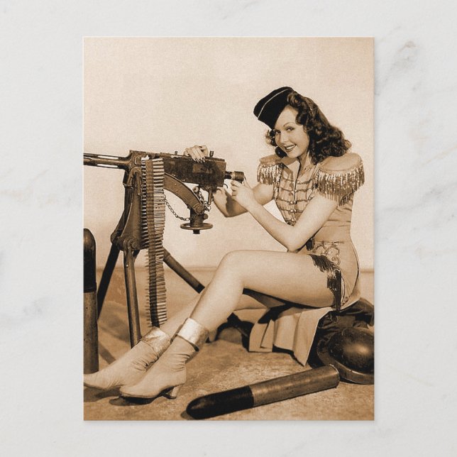 Vintag Retro Women Machine Gunner Girl Postkarte (Vorderseite)