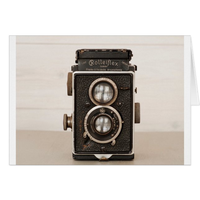 Vintag Rolleiflex Twin-Objektivkamera (Vorderseite (Horizontal))