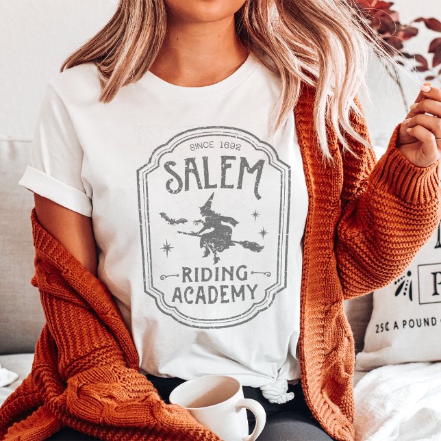 Vintag Salem Riding Academy Halloween Hexe T-Shirt (Von Creator hochgeladen)