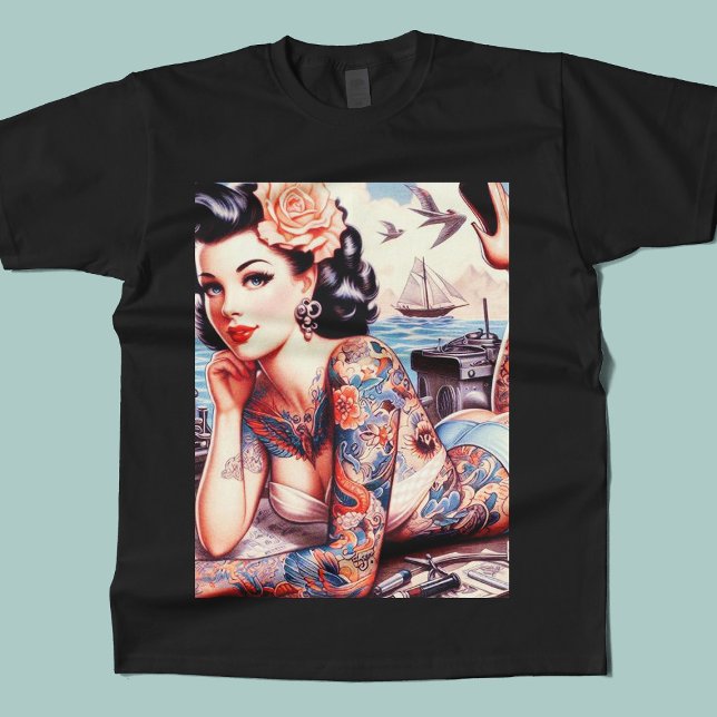 Vintag Tattoo Old School Girl T-Shirt (Von Creator hochgeladen)