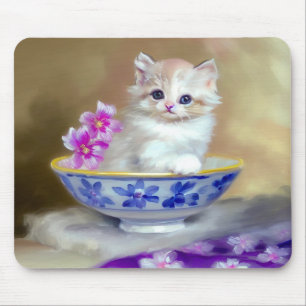 Vintag White Kitten Illustration Mousepad