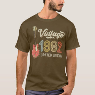 Vintage 1982 Guitar lovers 40th Birthday Electric T-Shirt
