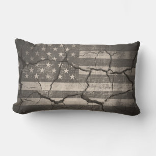 Vintage amerikanische Flagge gebrochen Lendenkissen
