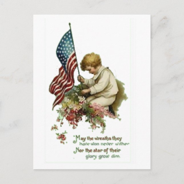 Vintage amerikanische Flagge Kleiner Junge Postkarte (Vorderseite)