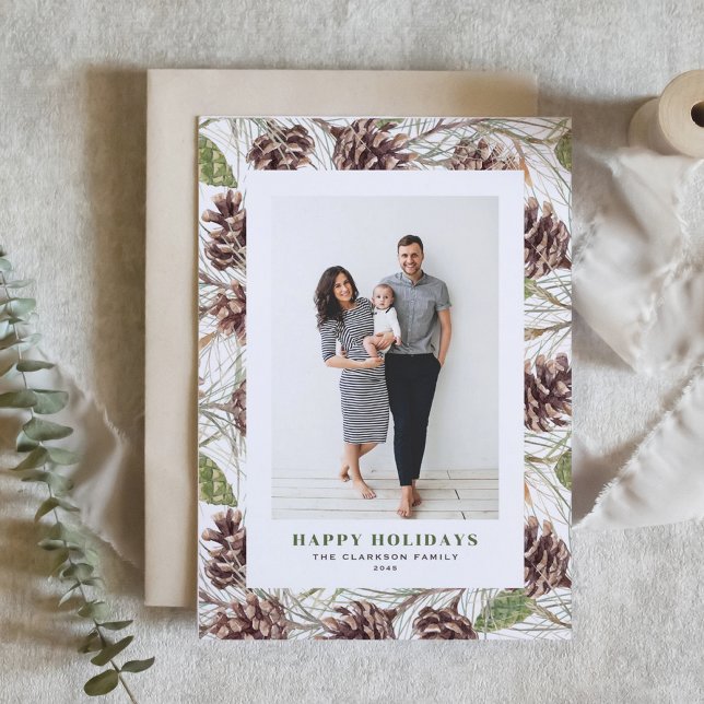 Vintage Aquarellkiefer Cons Foto Weihnachten (Customizable Photo Holiday Card with Watercolor Pine Cones Pattern)