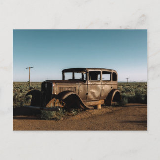 Vintage-Auto im Petrified Forest National Park Postkarte