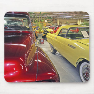 Vintage-Autos im Tallahassee Automobile Museum Mousepad