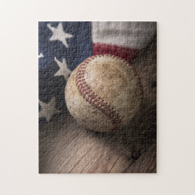 VIntage Baseball und Flag (Vertikal)