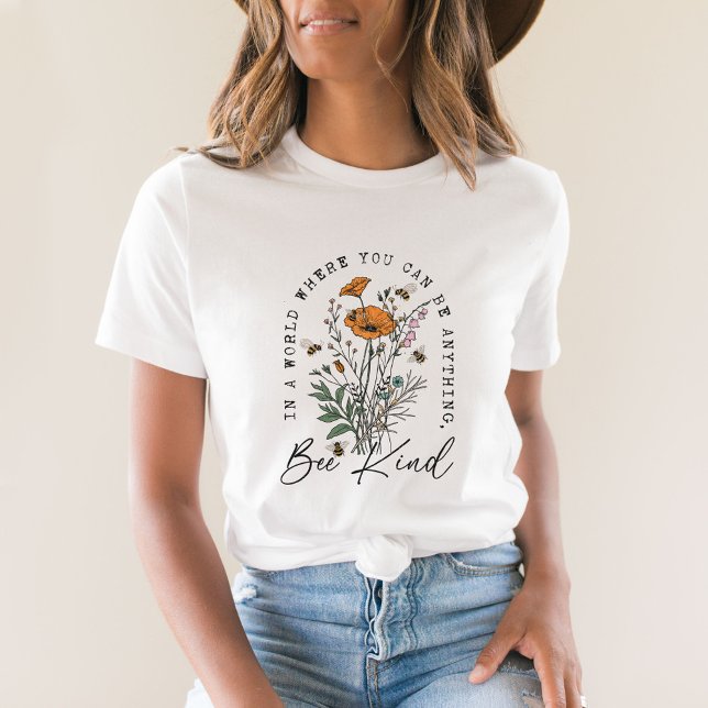 Vintage Bienen und wild lebende Blume T-Shirt (Von Creator hochgeladen)