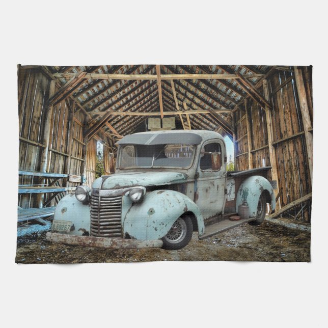 Vintage Blaulastwagen Rustikale Scheune Geschirrtuch (Horizontal)