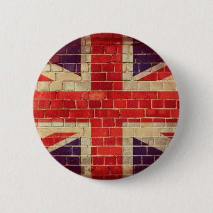 Vintage britische Flagge an einer Ziegelmauer Button