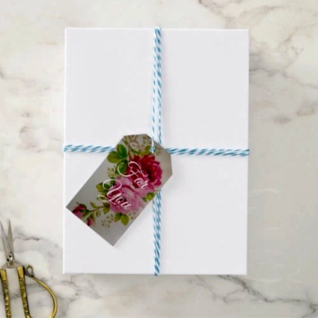 Vintage Cabbage Rose Elegante Geschenkanhänger (Gift Tag. D: 3.5"l x 2”w.  Set of 10. Printed on 120lb, 18 point thick matte paper. Made in USA.
)