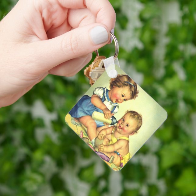 Vintage Children, Cute Happy Toddlers Smile Bottle Schlüsselanhänger (Hand)