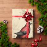 Vintage Christmas Birds Holly Berry Geschenkpapier<br><div class="desc">Weihnachtsberry,  Äste und Vögel.</div>