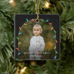 Vintage Christmas Lights Foto Arc Keramikornament<br><div class="desc">Frohe Weihnachten Elegante Weihnachtsweih Lichter Foto Arch Ornament. Klicken Sie auf die Schaltfläche Bearbeiten,  um dieses Design mit Ihrem Foto und Text anzupassen.</div>
