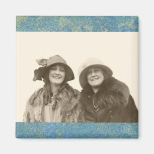 Vintage-Cuties-Magnet Magnet