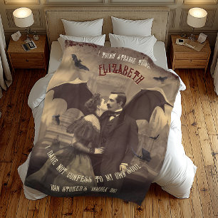 Vintage Draculas Kuss Gothic Horror Fleecedecke