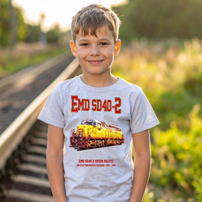 Vintage EMD SD40-2 Diesellokomotive. T-Shirt (Vintage EMD SD40-2 Diesel Locomotive. Boy Basic T-Shirt)