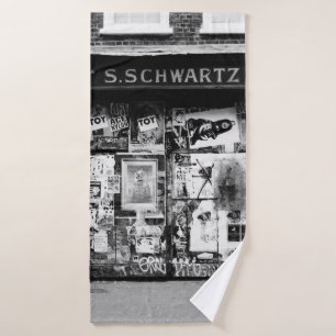 Vintage FACADE DER ALTEN STORE AUF DER STRASSE Badehandtuch