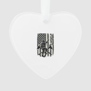 Vintage-Feuerwehrmann-Flagge-Kampf-Shirt-Design_1 Ornament