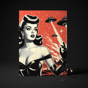 Vintage Fliegende Untertassen Pin-up