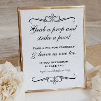 Vintage-Flourish-Hochzeits-Photobooth