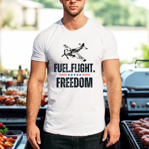 Vintage-Flugzeug P-51 Treibstoff Flug Freiheit Pil T-Shirt