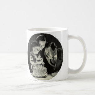 Vintage-Geburtstagsfeier für Papa mit Kuchen Kaffeetasse