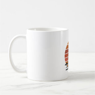 Vintage-Giraffe-Sonnenuntergang-Safari-Vector-Shir Kaffeetasse