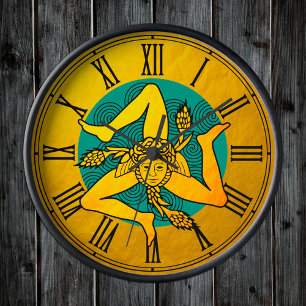 Vintage Golden Triskelion & Dreifach-Spiralwelle Runde Wanduhr